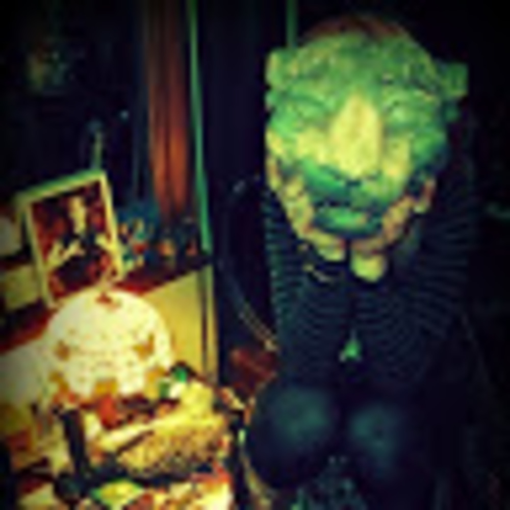 Meet your Posher, Jenna